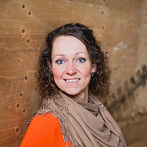 Claudia Hass